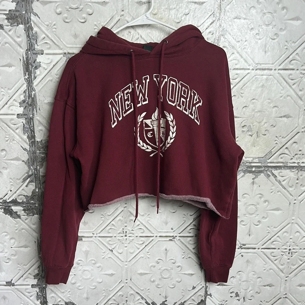 Wild Fable New York Red Cropped Sweater